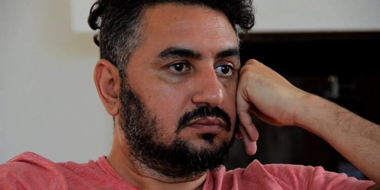 مخرج مغربي يدعوا إلى إلغاء الفالنتاين٠٠والسبب هو زواج القاصرات (تفاصيل)