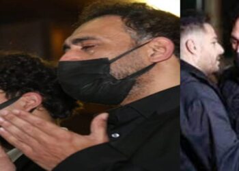 عمرو مصطفى ينهار خلال عزاء والدته (صورة)
