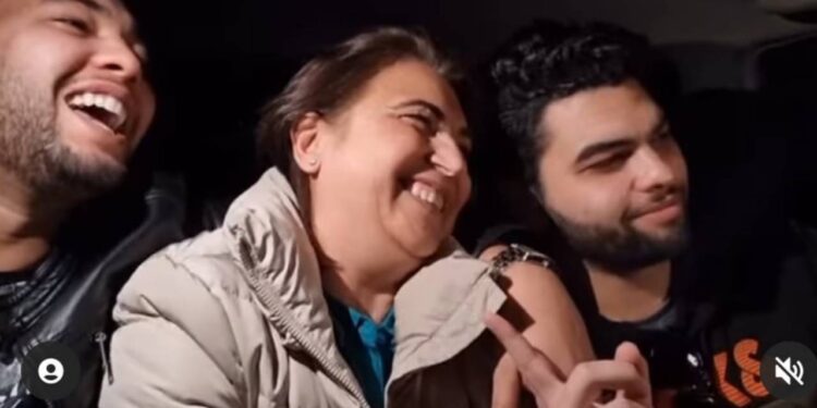 بطريقته الخاصة٠٠رشيد الوالي يهنئ زوجته بعيد ميلادها