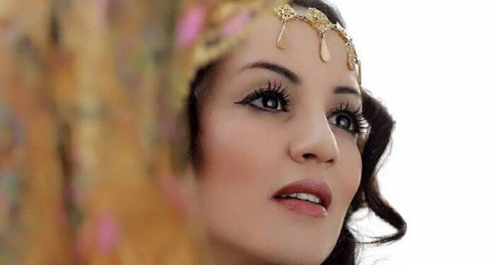 بعد غياب طويل٠٠سناء عكرود تعلن عن موعد لقائها مع جمهورها (تفاصيل)