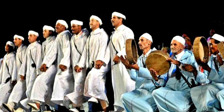 فن “أحواش”.. إيقاعات متفردة تحمل بين نغماتها عبق واحات طاطا