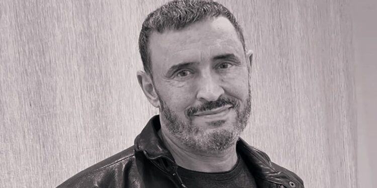 الموت يفجع الفنان كاظم الساهر في أقرب شخص له (تفاصيل)