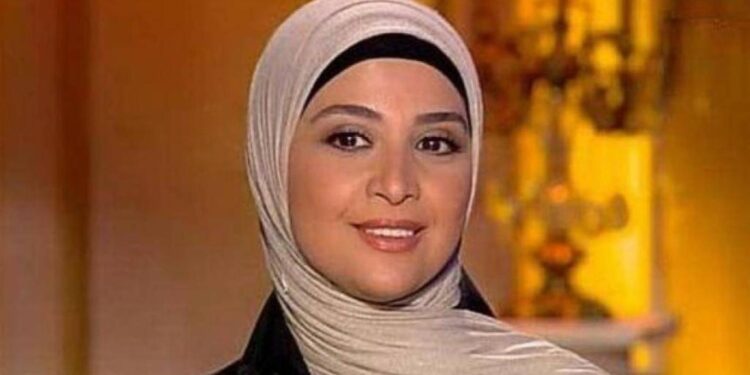 الفنانة المعتزلة حنان الترك في حالة صحية متدهورة٠٠وابنها يوجه لجمهورها هذا الطلب