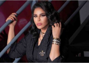 بطريقتها الخاصة٠٠الفنانة أحلام تستقبل شهر رمضان الكريم (فيديو)