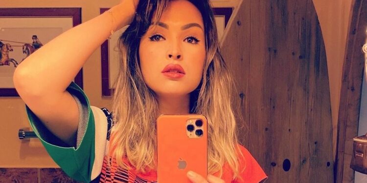 إكرام بينالوفا من جديد تحت أزمة نفسية صعبة٠٠وهذه هي التفاصيل