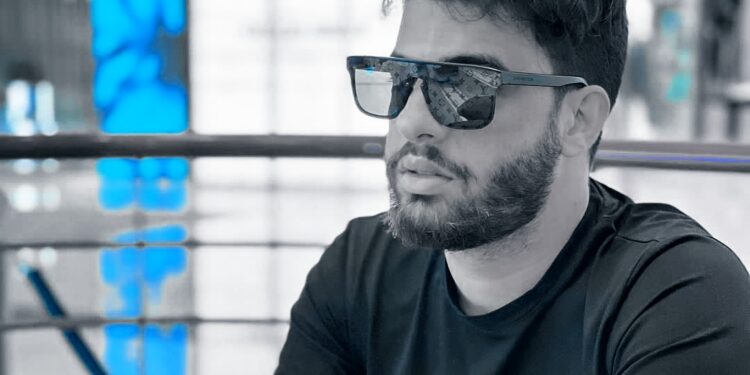 الموت يفجع الفنان نعمان بلعياشي في أقرب شخص له