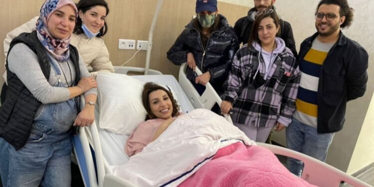 سحر الصديقي تنقل إلى المستشفى للمرة الثانية٠٠تفاصيل