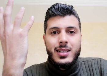 لهذه الأسباب أمين رغيب ينصح متابعيه بعدم شراء السيارة: “متشريوش الطونوبيل” (فيديو)