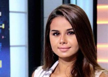 بعد طلاقها٠٠منه عرفة تصدم متابعيها: “لازلت أحب طليقي وفكرت بالإنتحار”