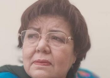 بسبب السرطان٠٠فنانة مغربية تصارع الموت