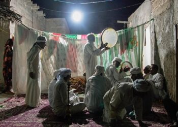 الزار في مصر…رقص على إيقاع الدفوف لطرد الأرواح الشريرة