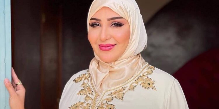 بالصورة٠٠ يوتيوبوز مغربية تتهم متابعيها ب “العين”: “واش مرتاحين نتوما دبا” ؟