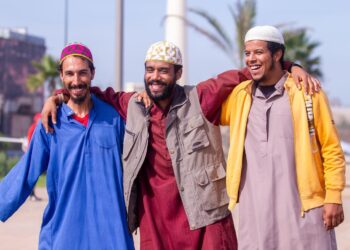 تقديم العرض ما قبل الأول للفيلم السينمائي “الإخوان”