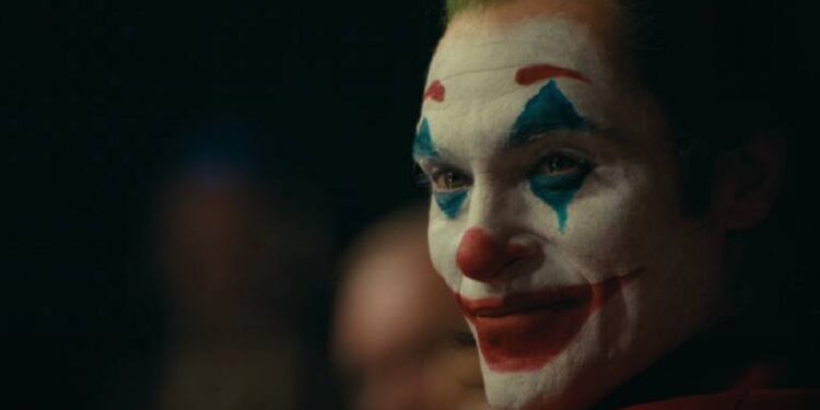 خواكين فينكس عائد بجزء جديد من فيلم “joker”