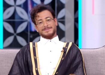 “سعد لمجرد” يذرف الدموع خلال استضافته في برنامج “مصطفى الأغا”