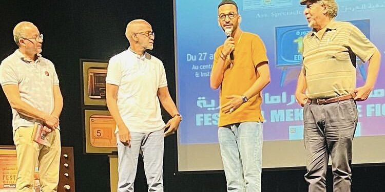 فيلم شوك الورد يفوز بجائزة أحسن عمل بمهرجان مكناس