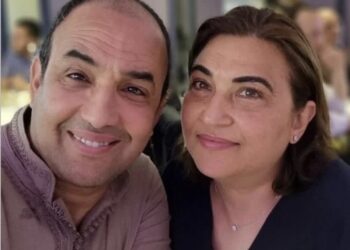 قصة نجاح..زوجة رشيد الوالي تحصل على إجازة في القانون الخاص