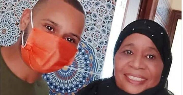 بعد خصام دام أشهر.. محمد الريفي يعلن عن صلحه مع والدته