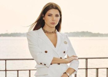 نانسي عجرم تروي تفاصيل مشوارها الفني و تؤكد أن الفنان صانع للبهجة