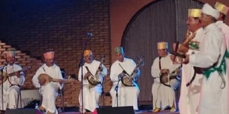 انطلاق المهرجان الوطني لفن الروايس