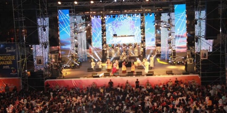 مهرجان “تيميتار” …380 ألف متفرج