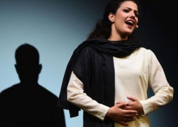 إرجاء حفلتي المغنية والعازفة الفلسطينية ناي البرغوثي في مصر بعد منعها من دخول البلاد