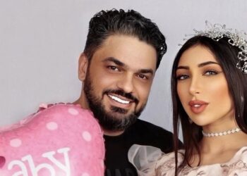 محمد الترك يعتذر من دنيا بطمة أمام الملئ