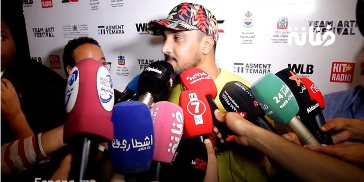 تفاعل هستيري.. لحظة صعود سبعتون منصة المهرجان جمهور جماعة الهرهورة “كنشكر جمهوري من الكببر تال الصغير”