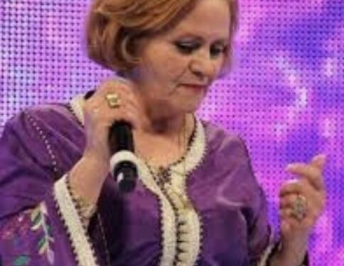 وزير الثقافة المهدي بنسعيد يتحرك لدعم الفنانة خديجة البيضاوية