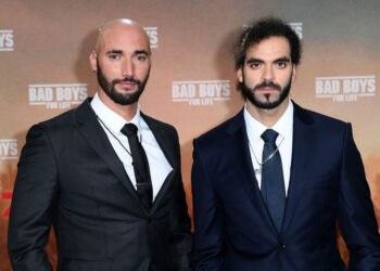 تقديم العرض ما قبل الأول للفيلم السينمائي الطويل “متمرد”
