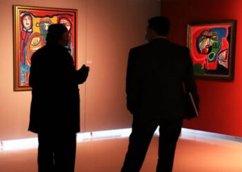 معرض “رؤى” للتشكيلي الراحل المكي مغارة