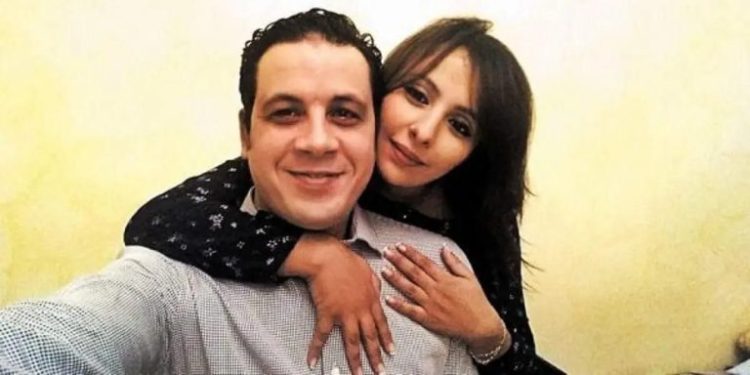 والد المخرجة المغربية إلهام العلمي يجري عملية جراحية