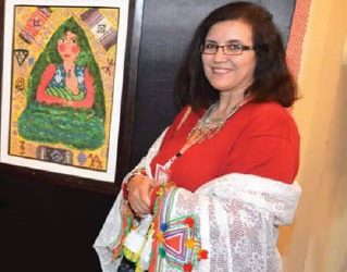 الفنانة التشكيلية المغربية زهيرة تكطاط تعرض أعاملها بغرناطة