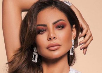 بفستان مكشوف.. هكذا كانت إطلالة غيثة الحمامصي بمهرجان المراكش للفيلم (فيديو)