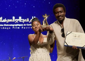 الفيلم التنزاني “الثوار” يتوج بالجائزة الكبرى  لأيام قرطاج السينمائية