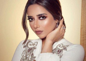الفنانة بلقيس فتحي تطرح جديدها الفني “أمام مرايتي”