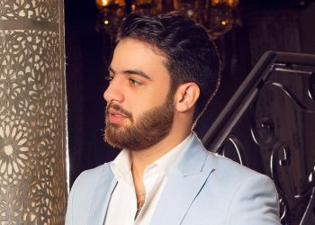 نعمان بلعياشي يروج لعمله الجديد الفني  “فعيوني”