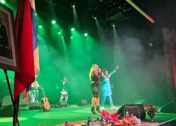 عرض فني مغربي فنلندي بهلسينكي احتفالا بذكرى المسيرة الخضراء