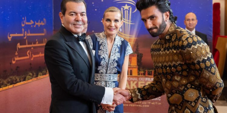 الأمير مولاي رشيد يترأس حفل عشاء أقامه صاحب الجلالة بمناسبة الافتتاح الرسمي للدورة ال19 للمهرجان الدولي للفيلم بمراكش