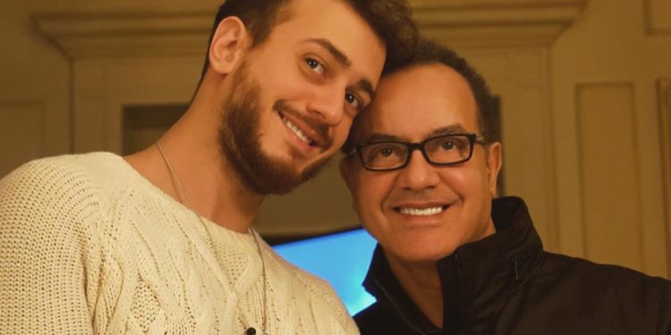 الموت يفجع سعد لمجرد و والده ..(صورة)