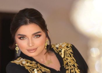 من جديد.. الفنانة فرح الفاسي تحصل على جائزة أحسن ممثلة