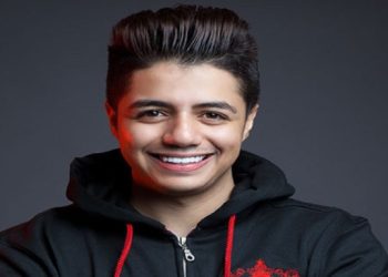 حقيقة انفصال الفنان إيهاب أمير عن زوجته..