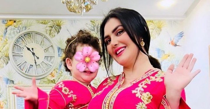 نرجس الحلاق تشارك صورة نجلتها “فنة” لأول مرة(صورة)