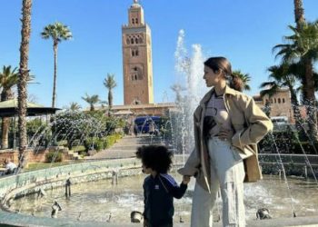 بعد ضجة خلافهما.. زوجة حكيمي في زيارة عائلية لمدينة مراكش