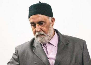 الفنان محمد خيي يخرج عن صمته و يكشف حقيقة مرضه