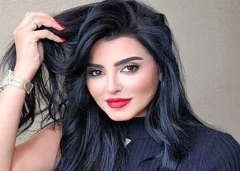فاتي جمالي..”لن أحتفل لا بعيد المرأة و لا بعيد الأم”