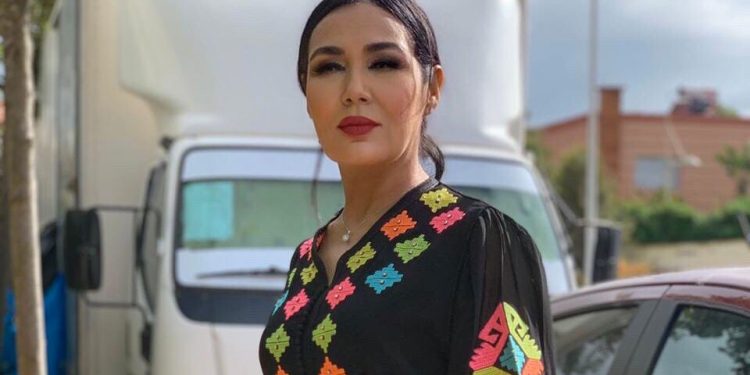 سعاد خيي تطمئن جمهورها بخصوص حالتها الصحية