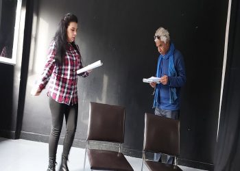 مسرحية “الكراسي تتجول” في جولة وطنية