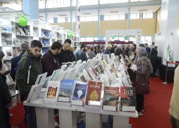الإعلان عن الفائزين بجائزة “الشعراء الشباب” بالمعرض الدولي للكتاب