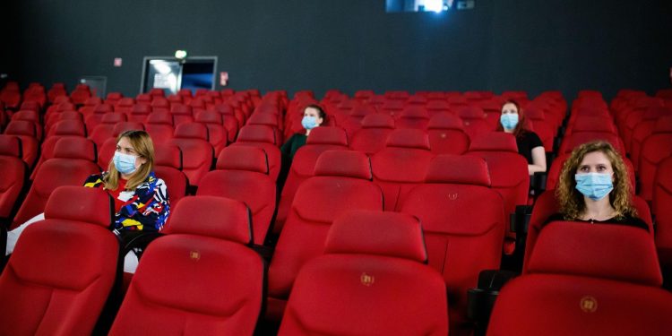 5ر3 مليون درهم لدعم رقمنة وتحديث قاعات سينمائية